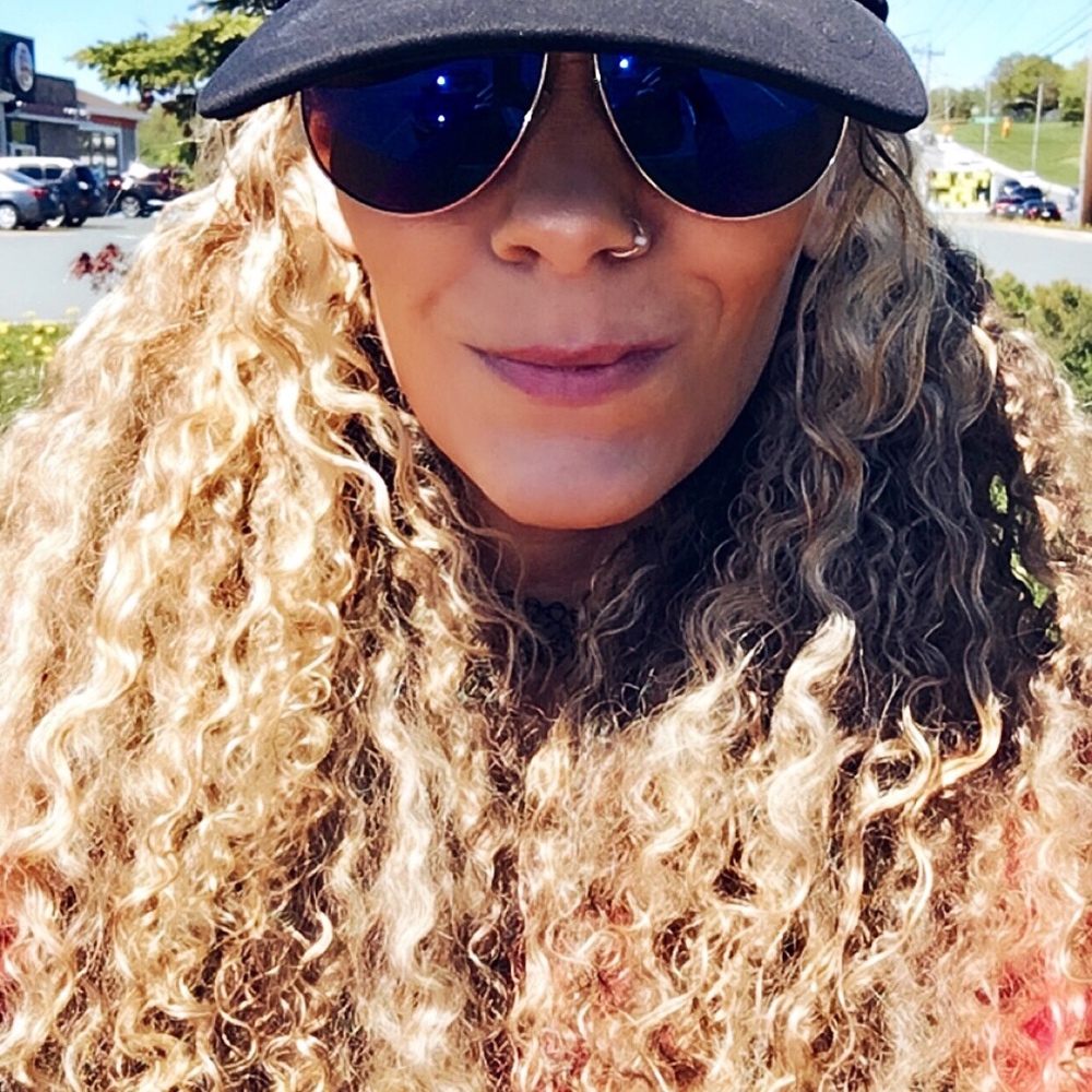 Meet your Posher, Maria